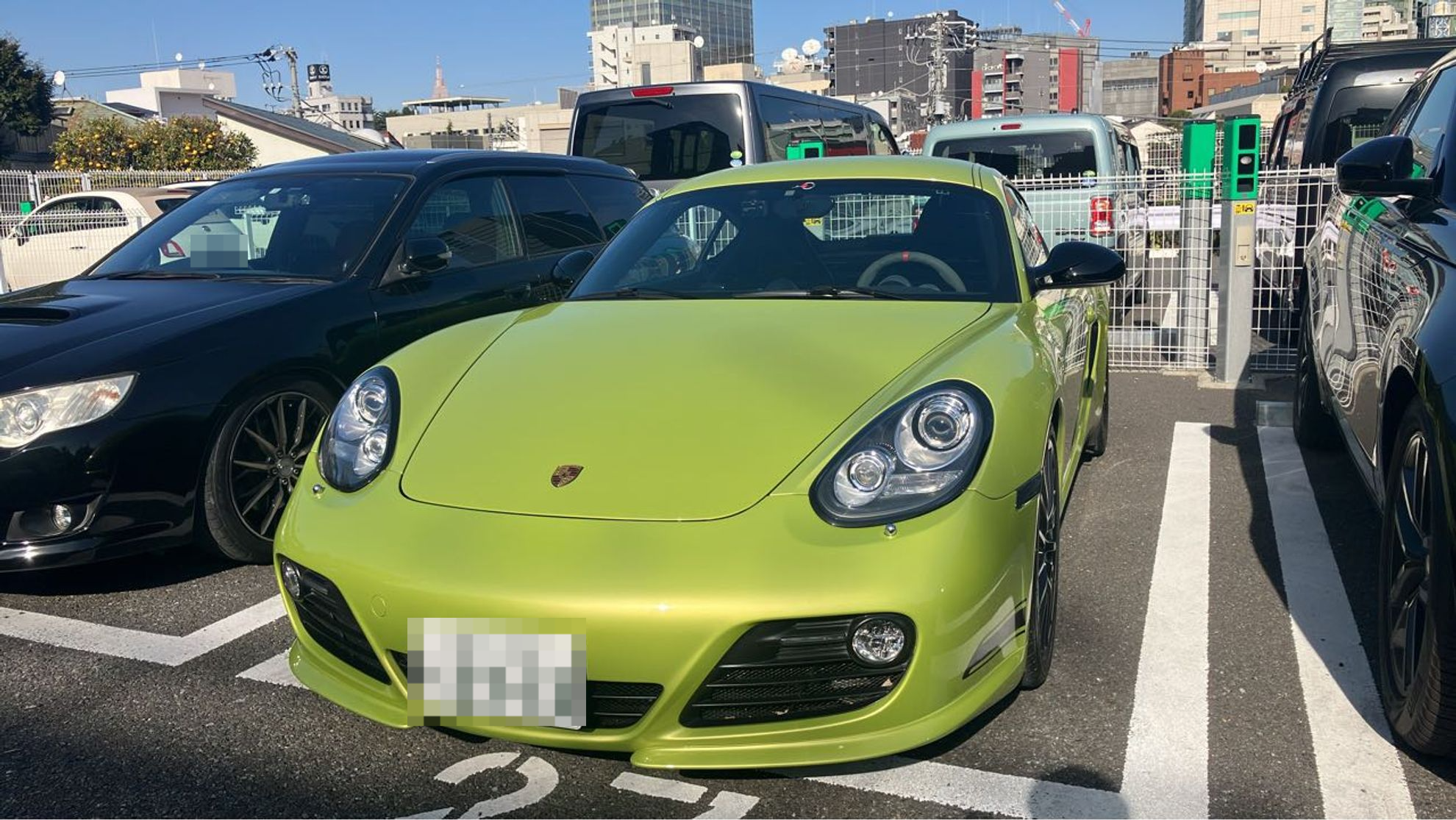 ケイマン R[6.3万km/2011年式]のオークション実績（2024年2月に成約）[総合評価 : 4.5][内装評価 : B][外装評価 ...