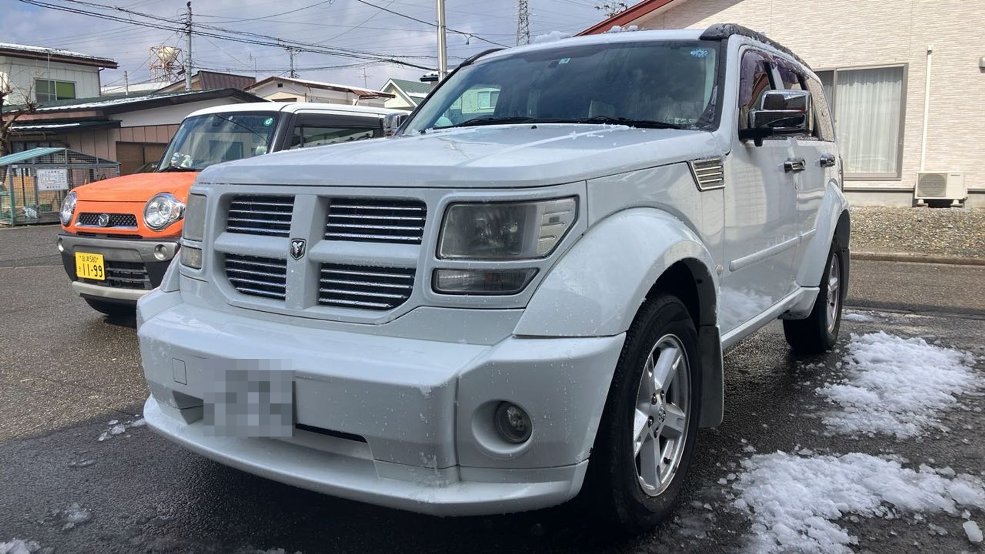 2024年3月成約のダッジ・ナイトロ ＳＸＴのメイン画像