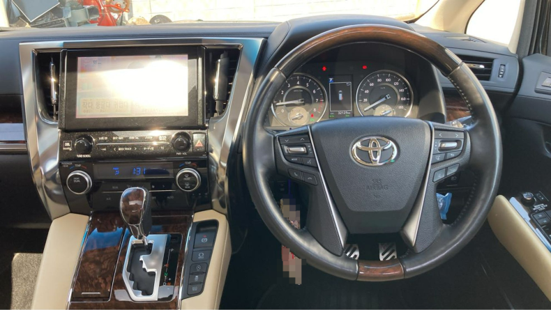 内装インパネ全体