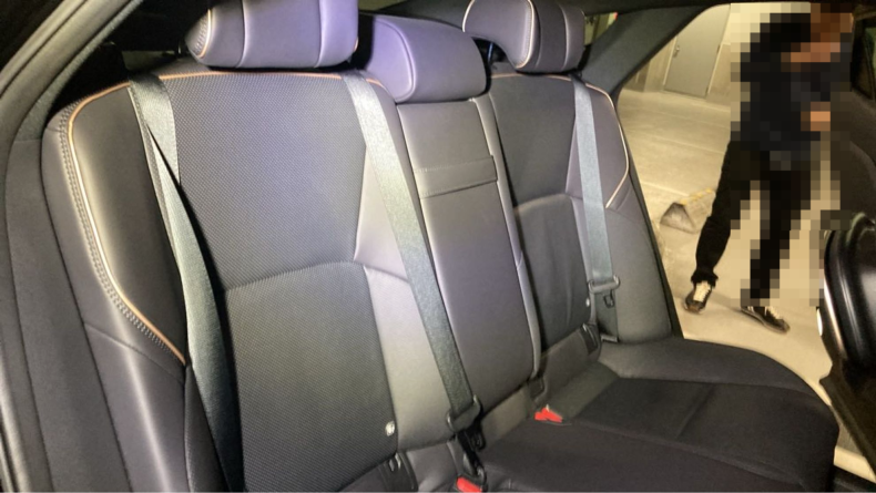 内装後方シート