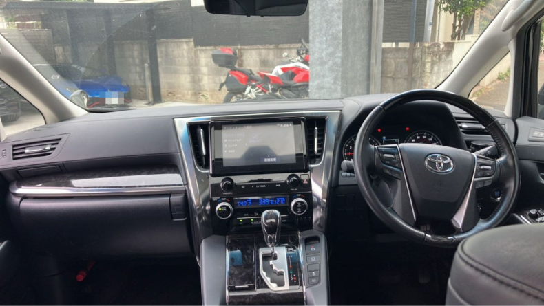 内装インパネ全体