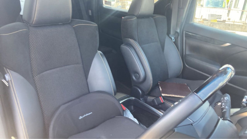 内装前方シート