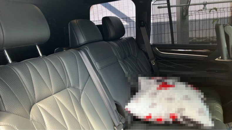 内装後方シート