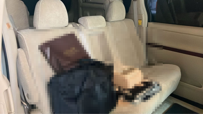 内装後方シート