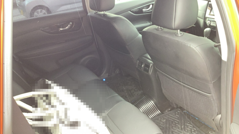 内装後方シート