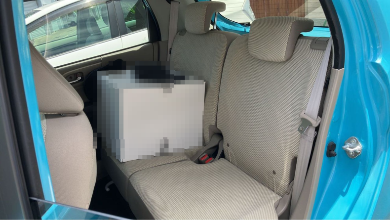 内装後方シート