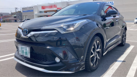 トヨタ/Ｃ－ＨＲ-235253