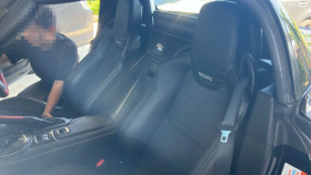 内装後方シート