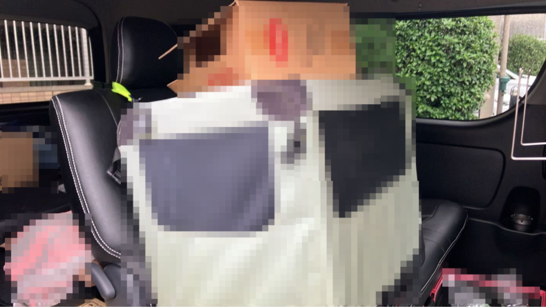 内装後方シート