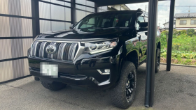 トヨタ/ランドクルーザープラド-240969