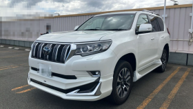 トヨタ/ランドクルーザープラド-242827