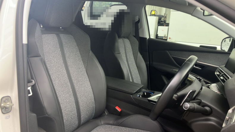 内装前方シート