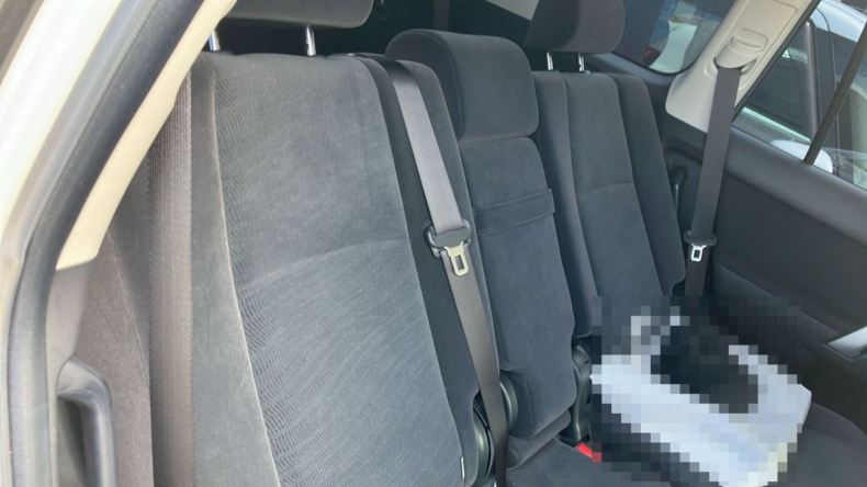 内装後方シート