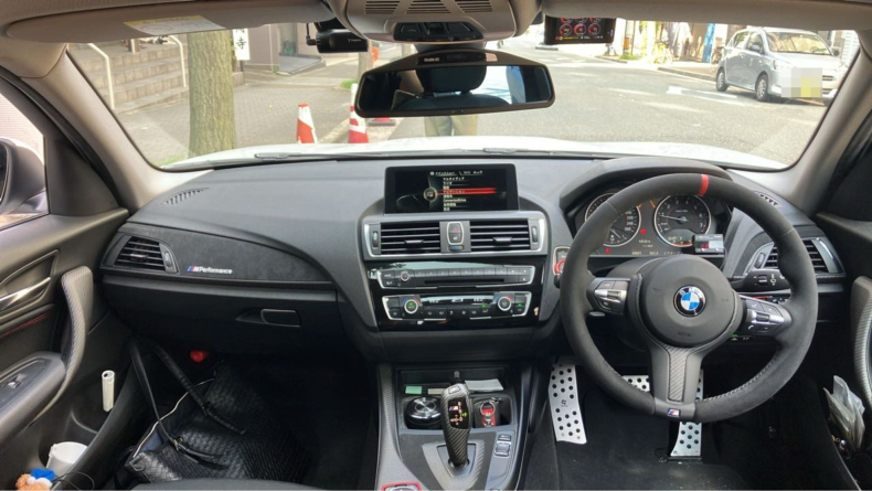 内装インパネ全体