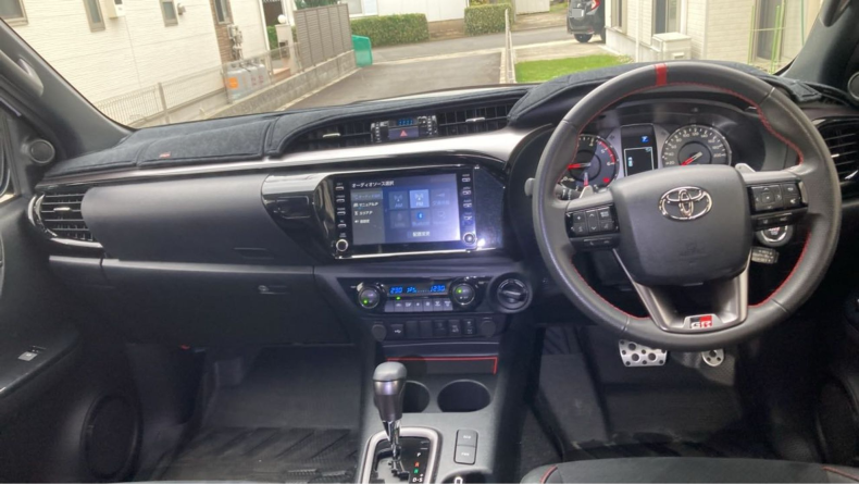 内装インパネ全体