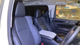 内装前方シート