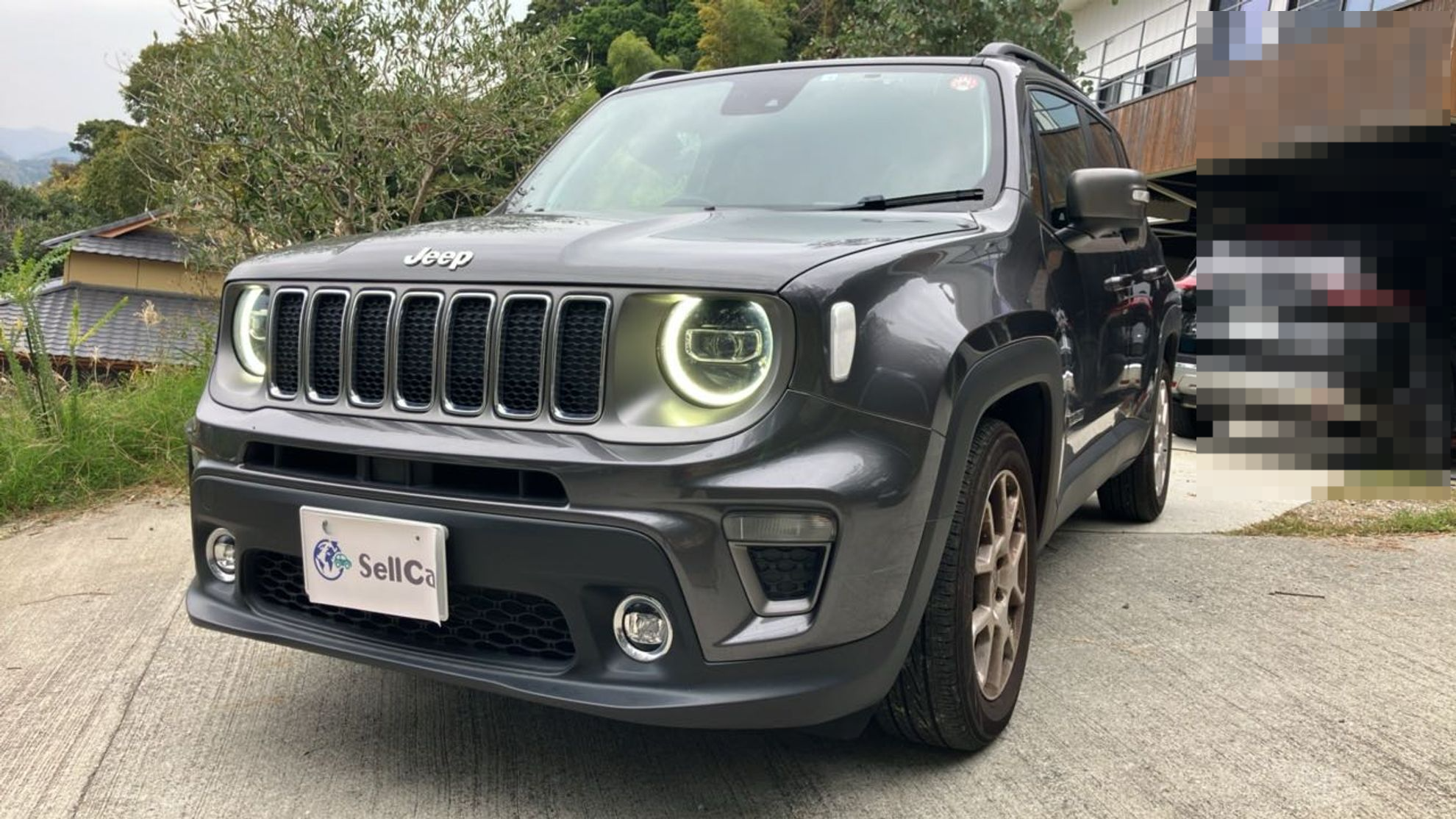 2024年11月成約のジープ・レネゲード リミテッドのメイン画像