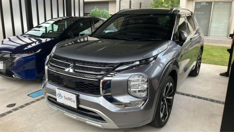 三菱 アウトランダーＰＨＥＶの売買実績画像