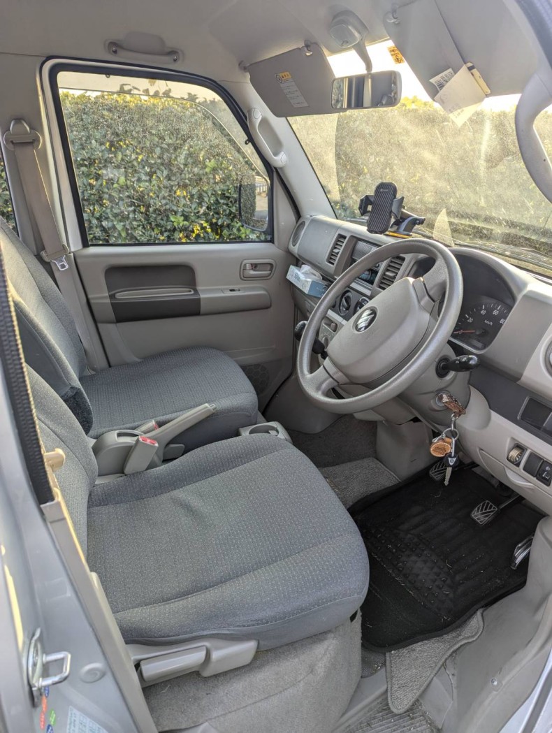 内装前方シート