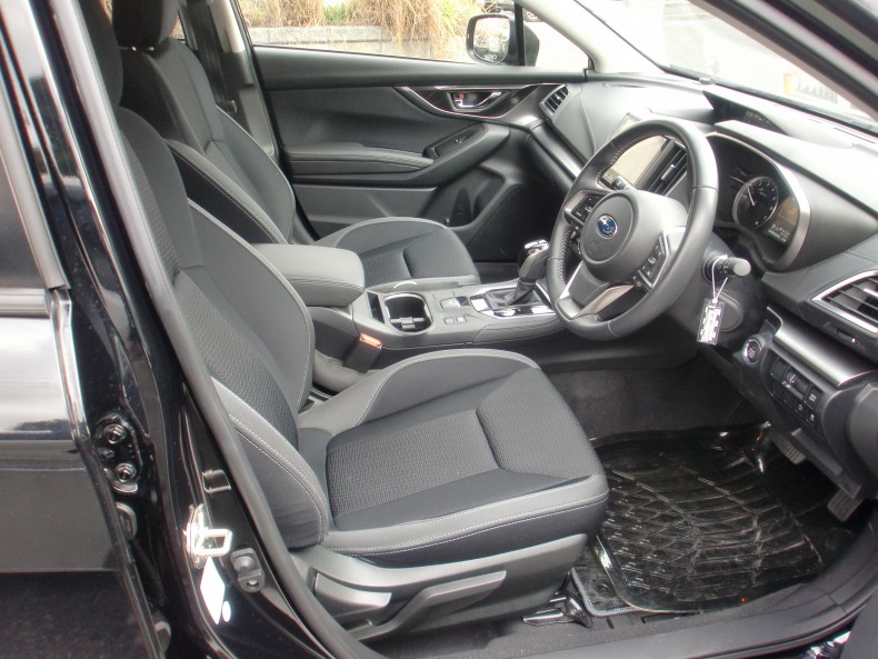 内装前方シート