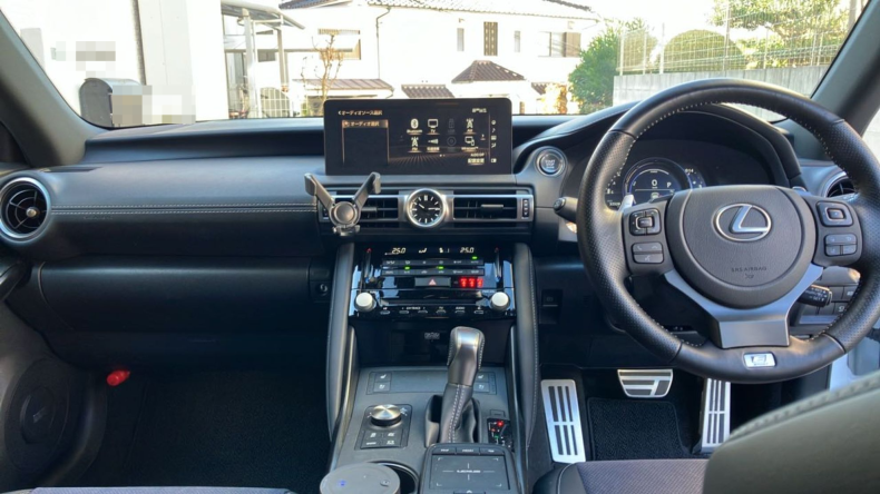 内装インパネ全体