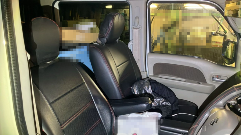 内装前方シート