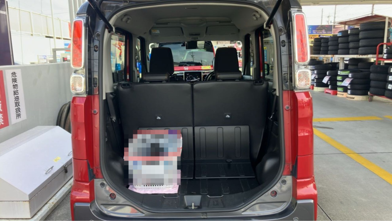 内装トランク