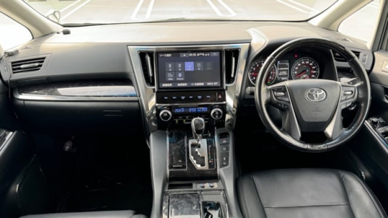 内装インパネ全体