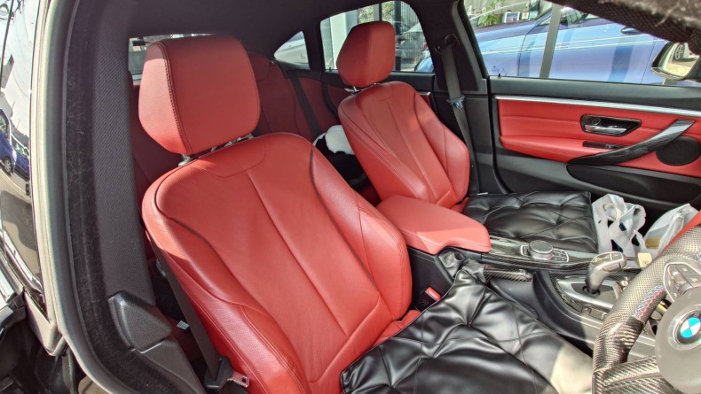 内装前方シート