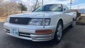 トヨタ/セルシオ-260846