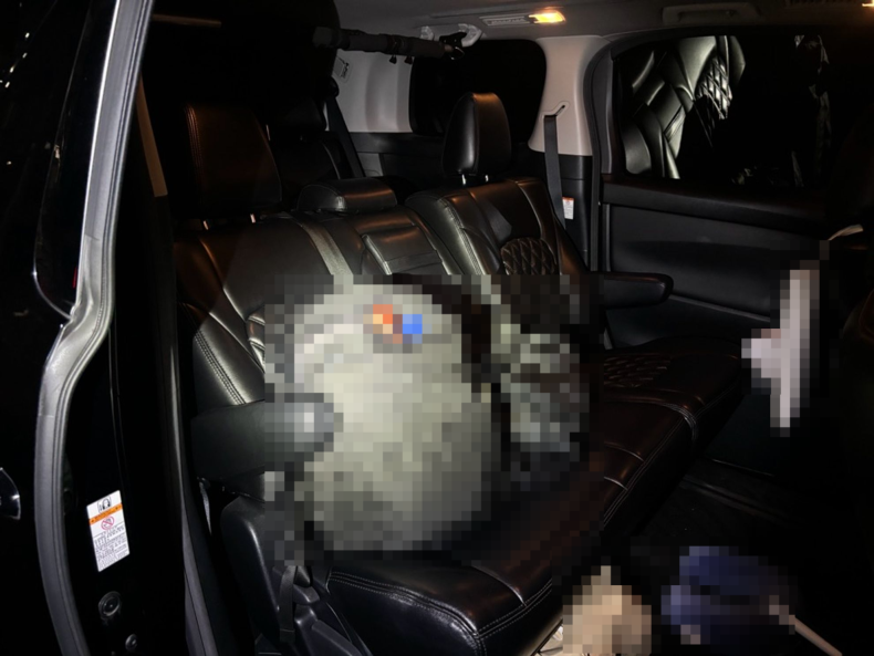 内装後方シート