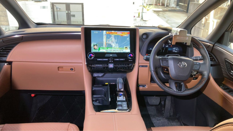 内装インパネ全体