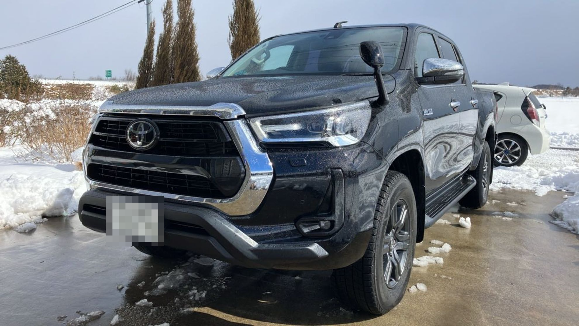 2025年2月成約のハイラックス Zのメイン画像