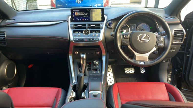 内装インパネ全体