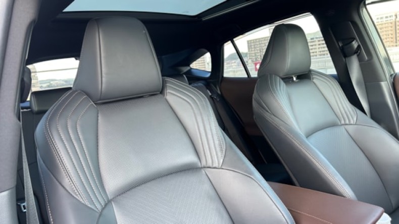 内装前方シート