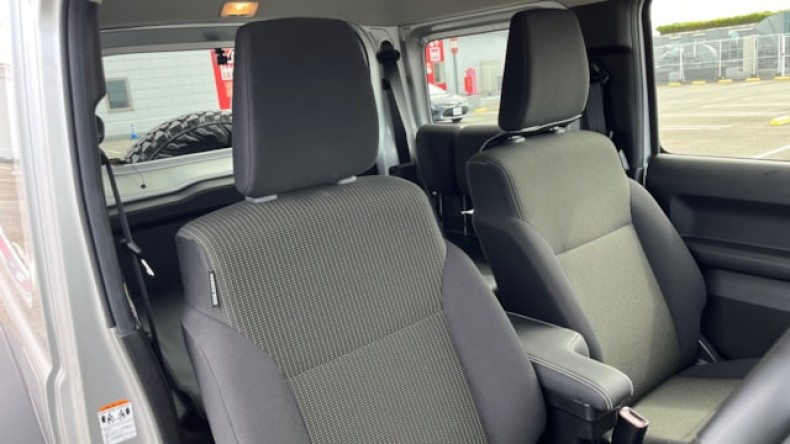 内装前方シート