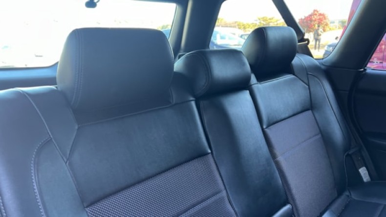 内装後方シート