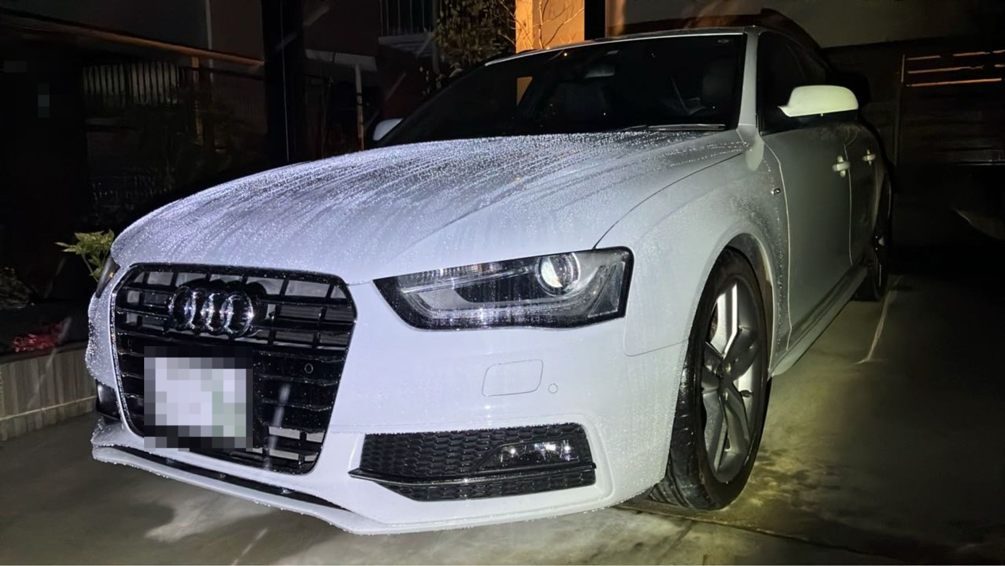 2025年2月成約のＡ４アバント ２．０ＴＦＳＩスポーツ Ｓラインパッケージのメイン画像