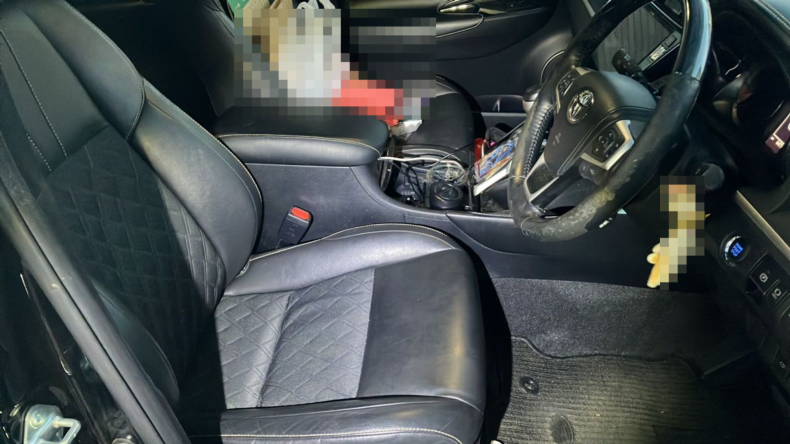 内装前方シート