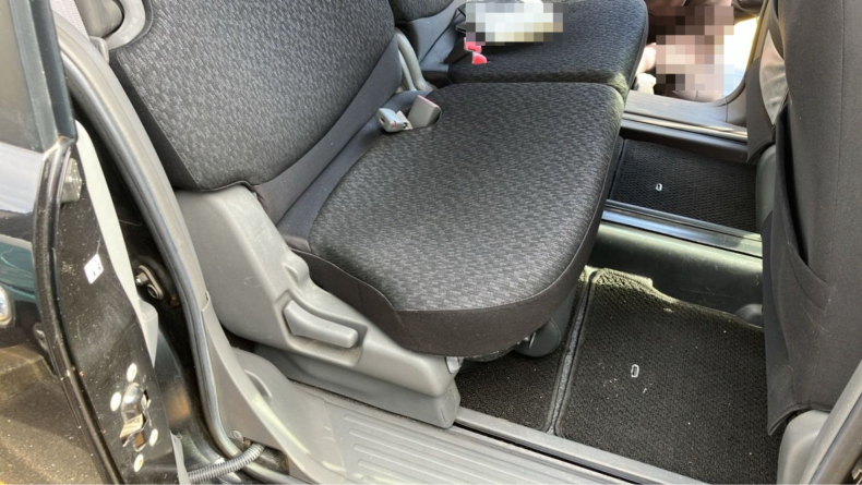 内装後方シート