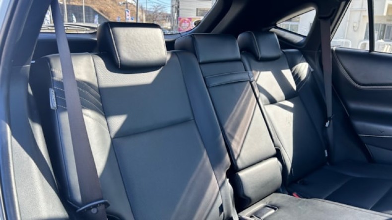 内装後方シート