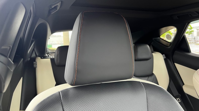 内装前方シート