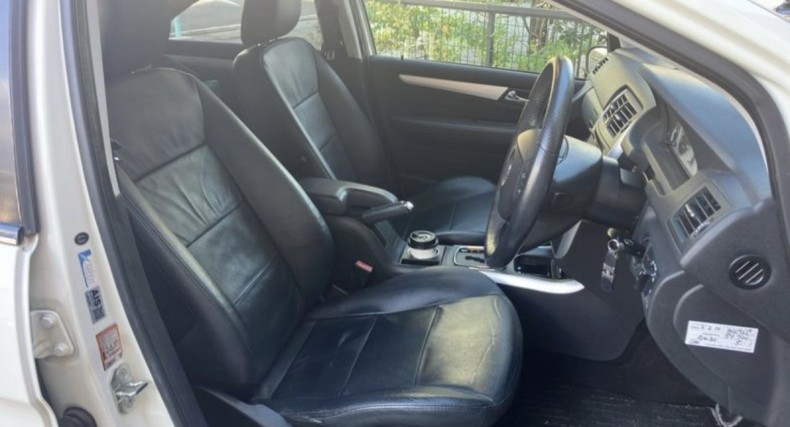 内装前方シート