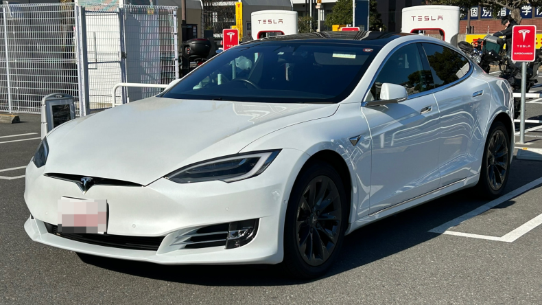 テスラ モデルＳの売買実績画像