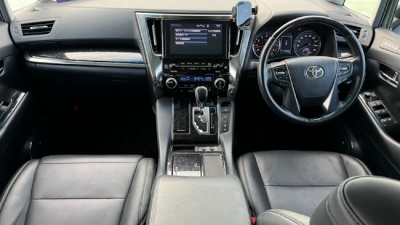 内装インパネ全体