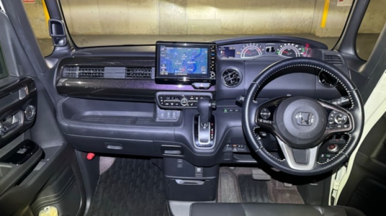 内装インパネ全体