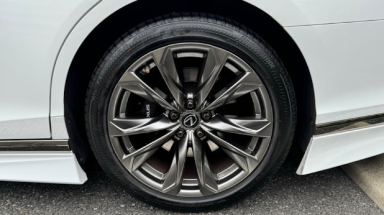 タイヤホイール後