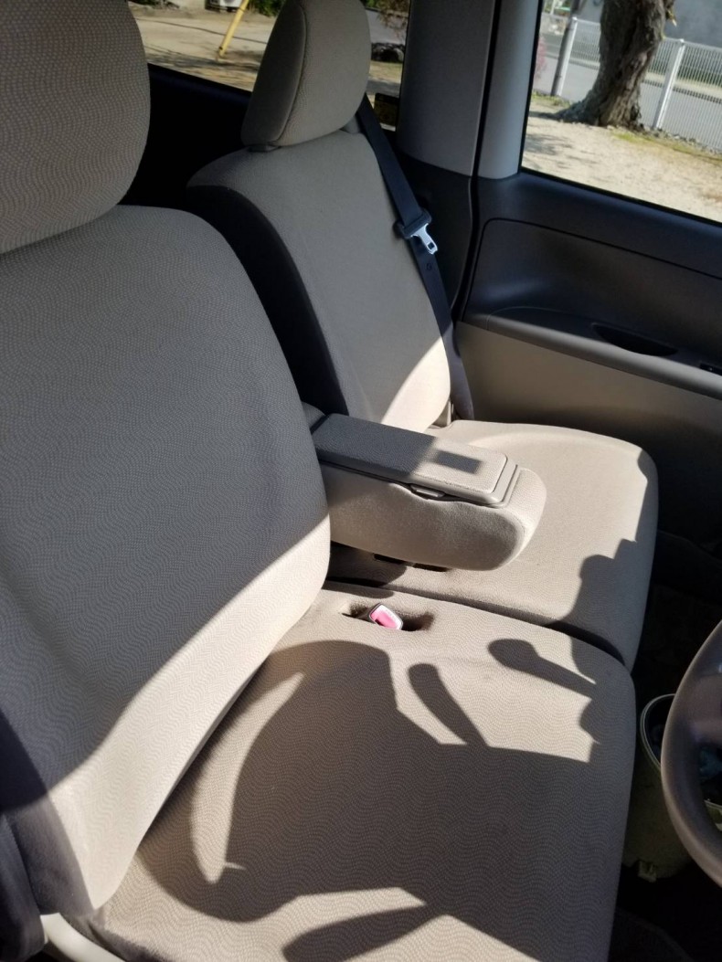 内装後方シート