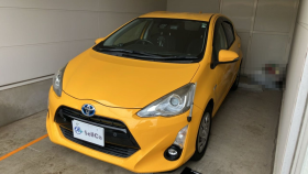 トヨタ/アクア-268120