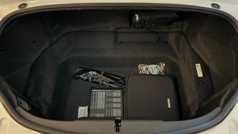 内装トランク